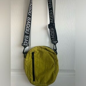 Green Baggu Bag